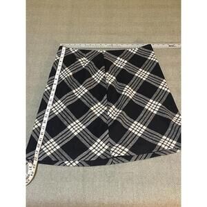 Talbots Black Plaid Wool Skirt - Size 12 - Classy!!